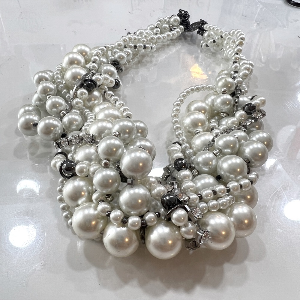 Pearl necklace